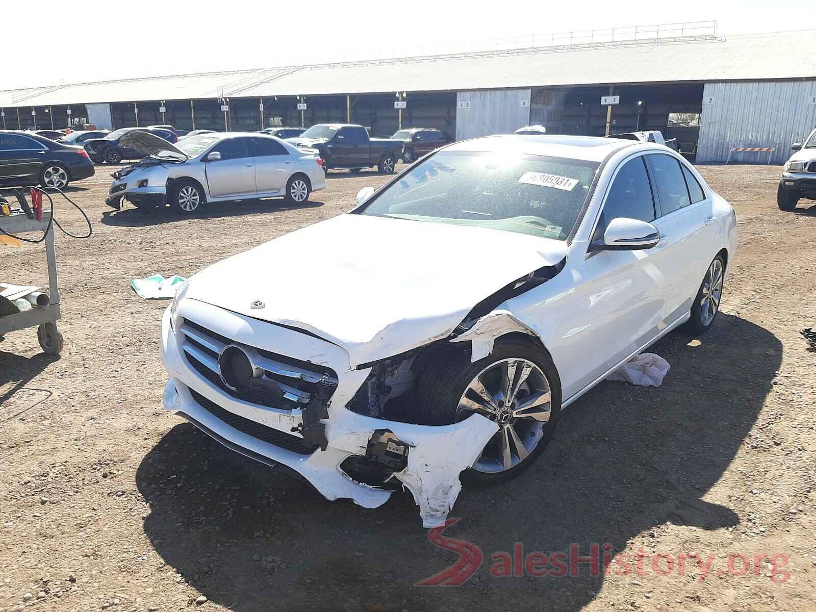 55SWF4JB8JU280445 2018 MERCEDES-BENZ C CLASS