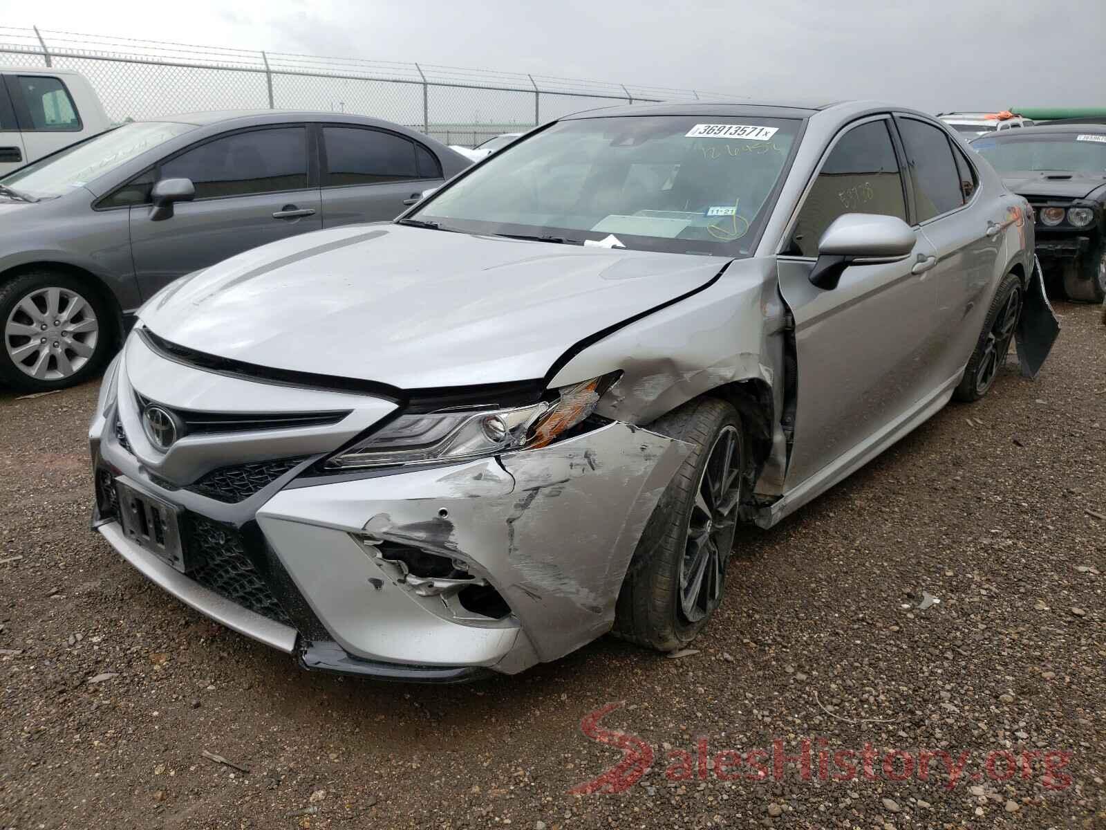 4T1B61HK4JU126452 2018 TOYOTA CAMRY