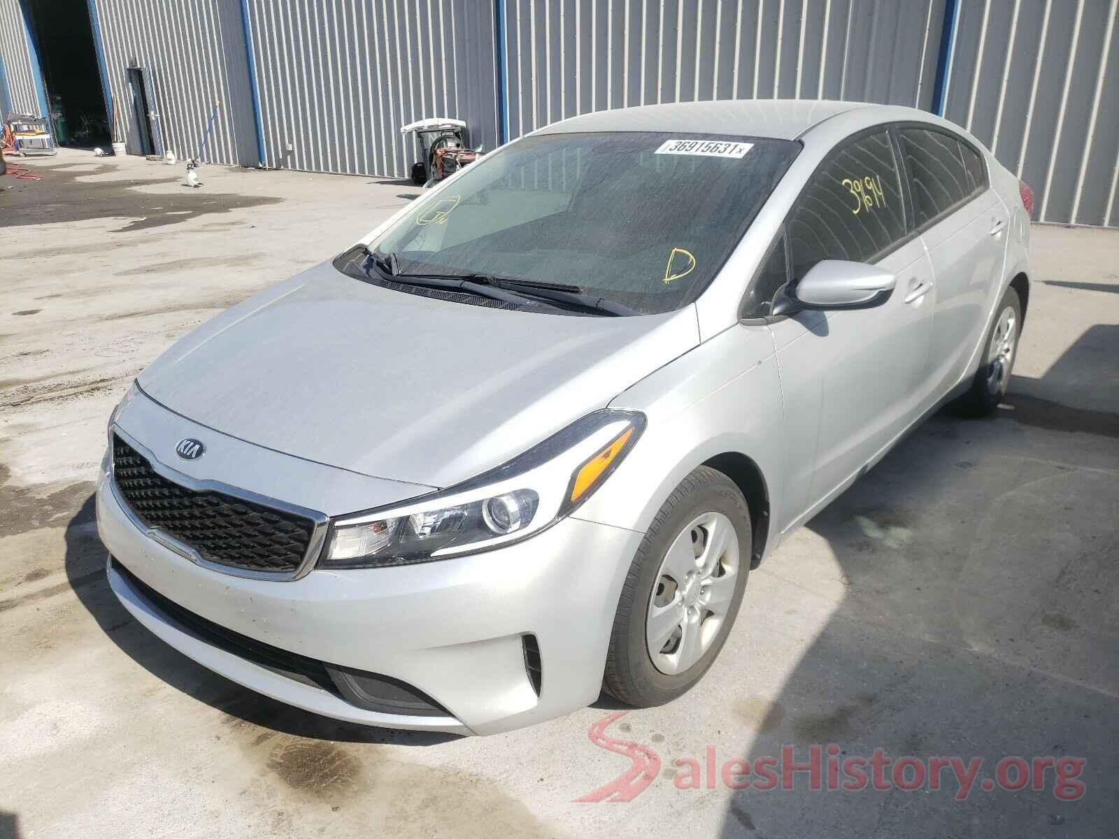 3KPFK4A7XJE181673 2018 KIA FORTE