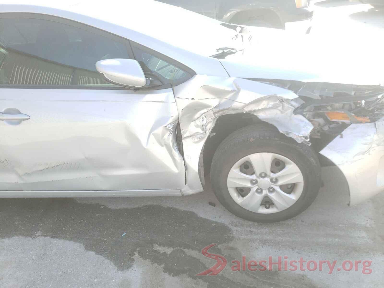 3KPFK4A7XJE181673 2018 KIA FORTE