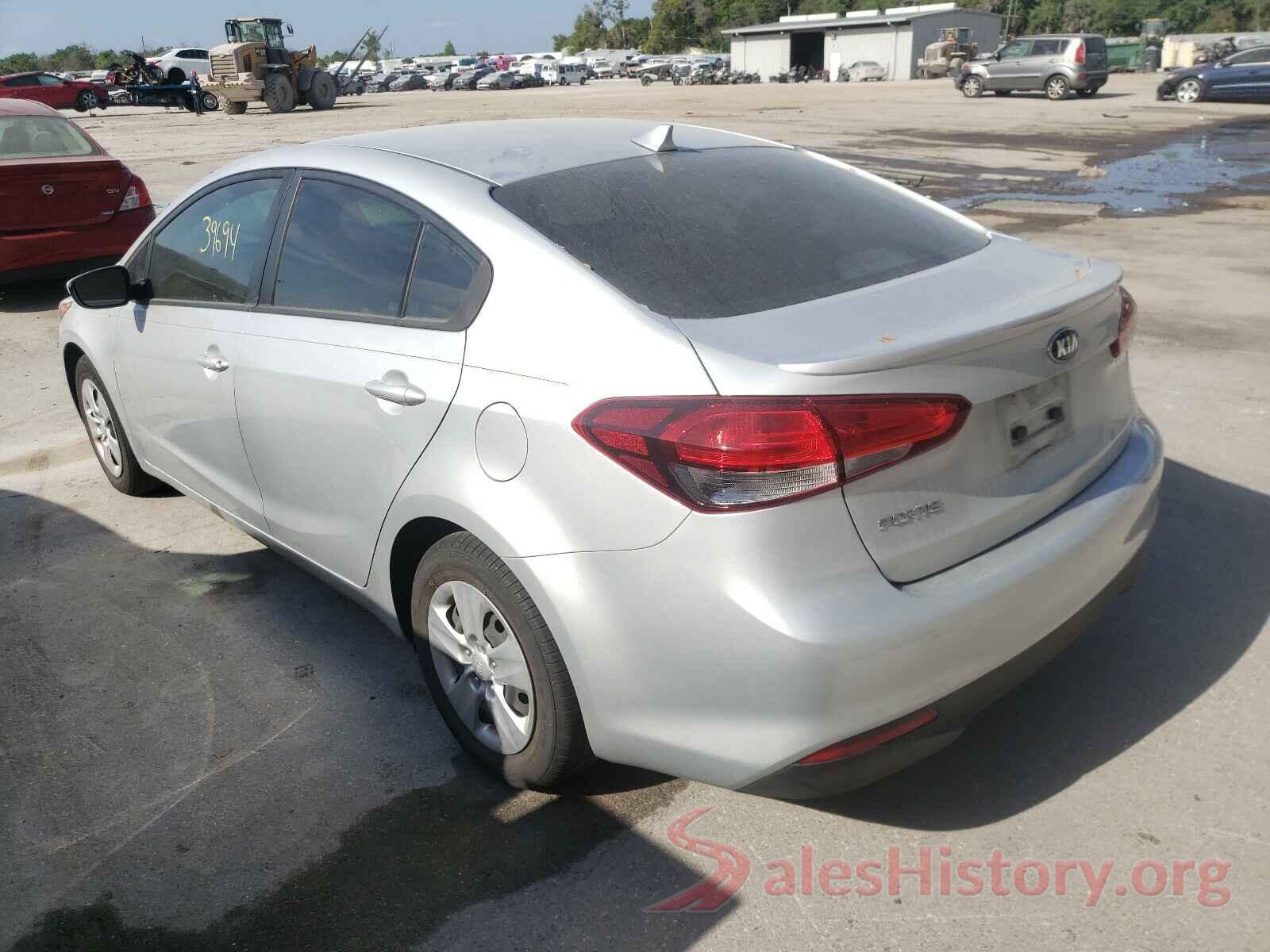 3KPFK4A7XJE181673 2018 KIA FORTE