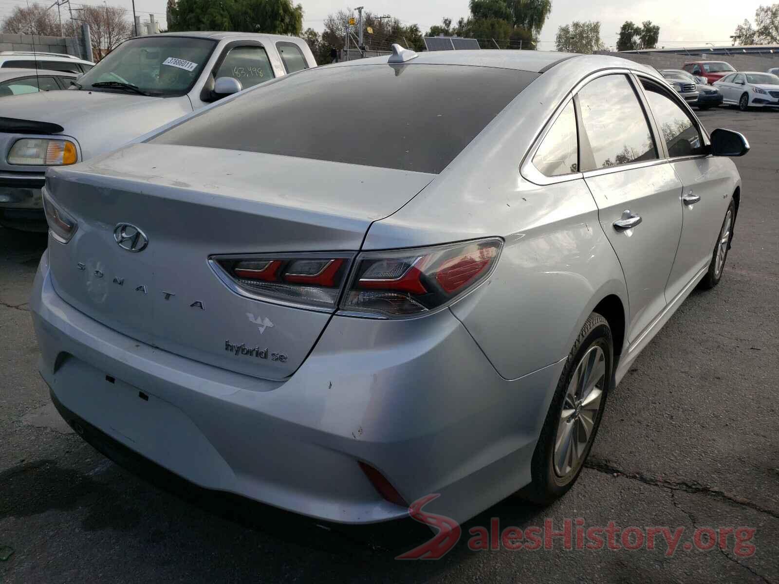 KMHE24L37JA083673 2018 HYUNDAI SONATA