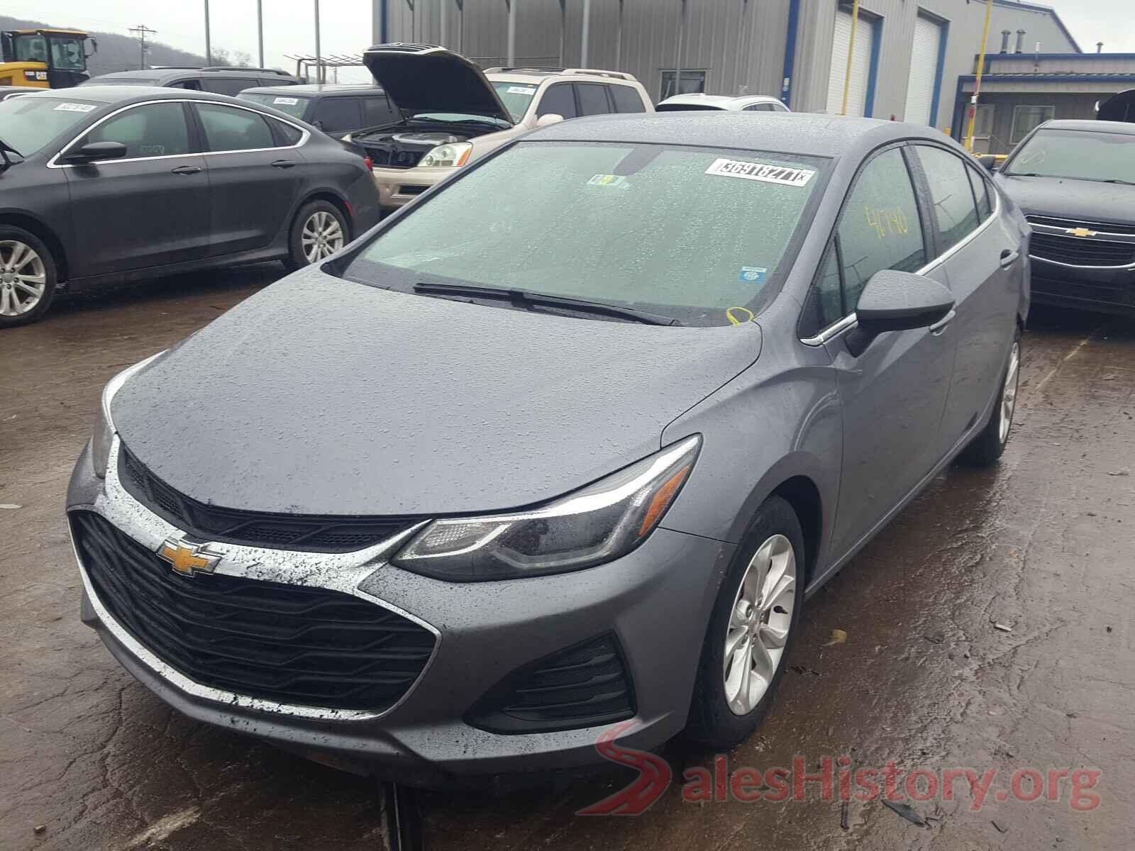 1G1BE5SM3K7139274 2019 CHEVROLET CRUZE