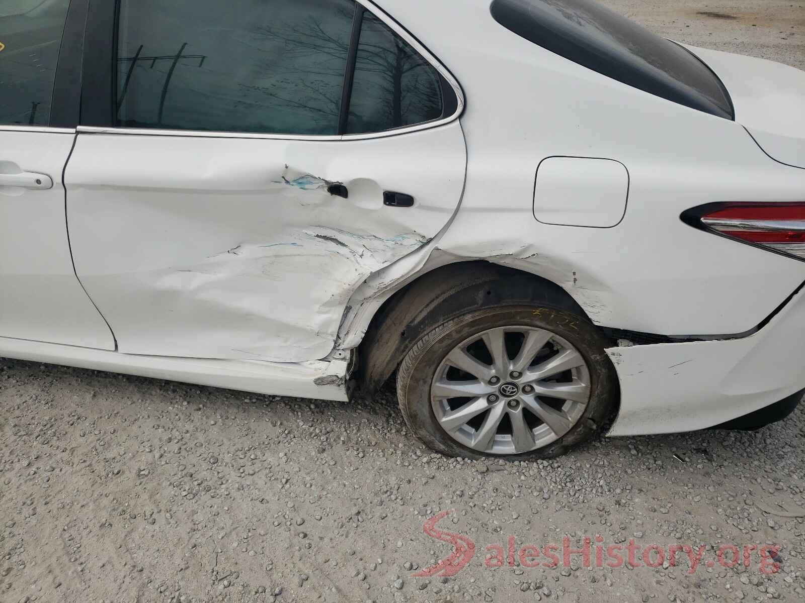 4T1B11HK3KU173083 2019 TOYOTA CAMRY