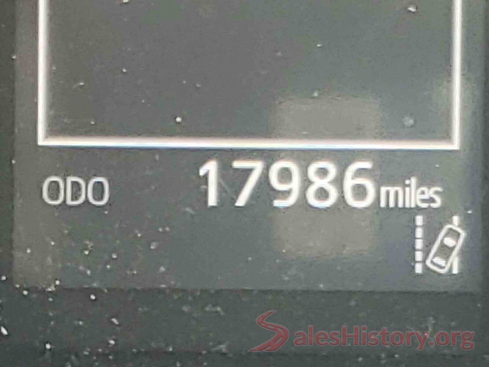 4T1B11HK3KU173083 2019 TOYOTA CAMRY