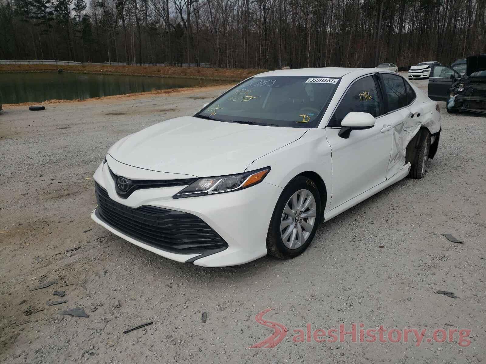 4T1B11HK3KU173083 2019 TOYOTA CAMRY