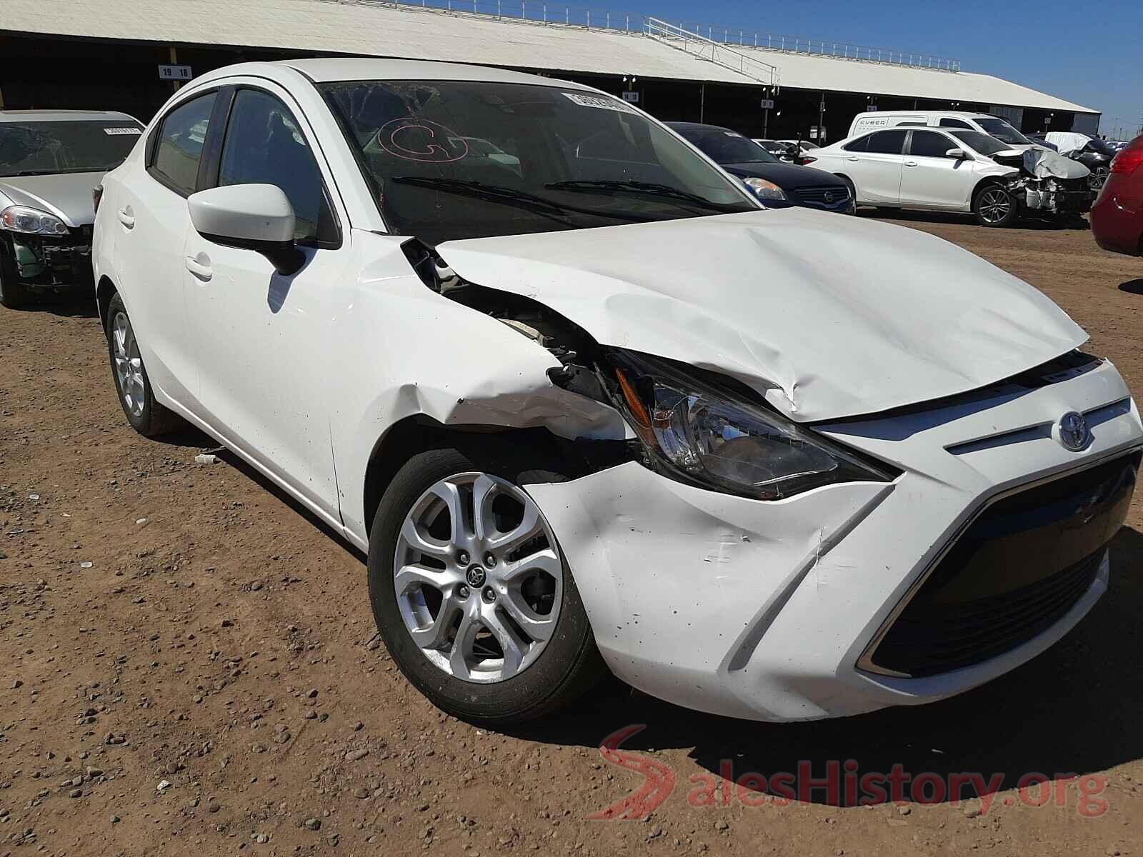 3MYDLBYV2HY185353 2017 TOYOTA YARIS