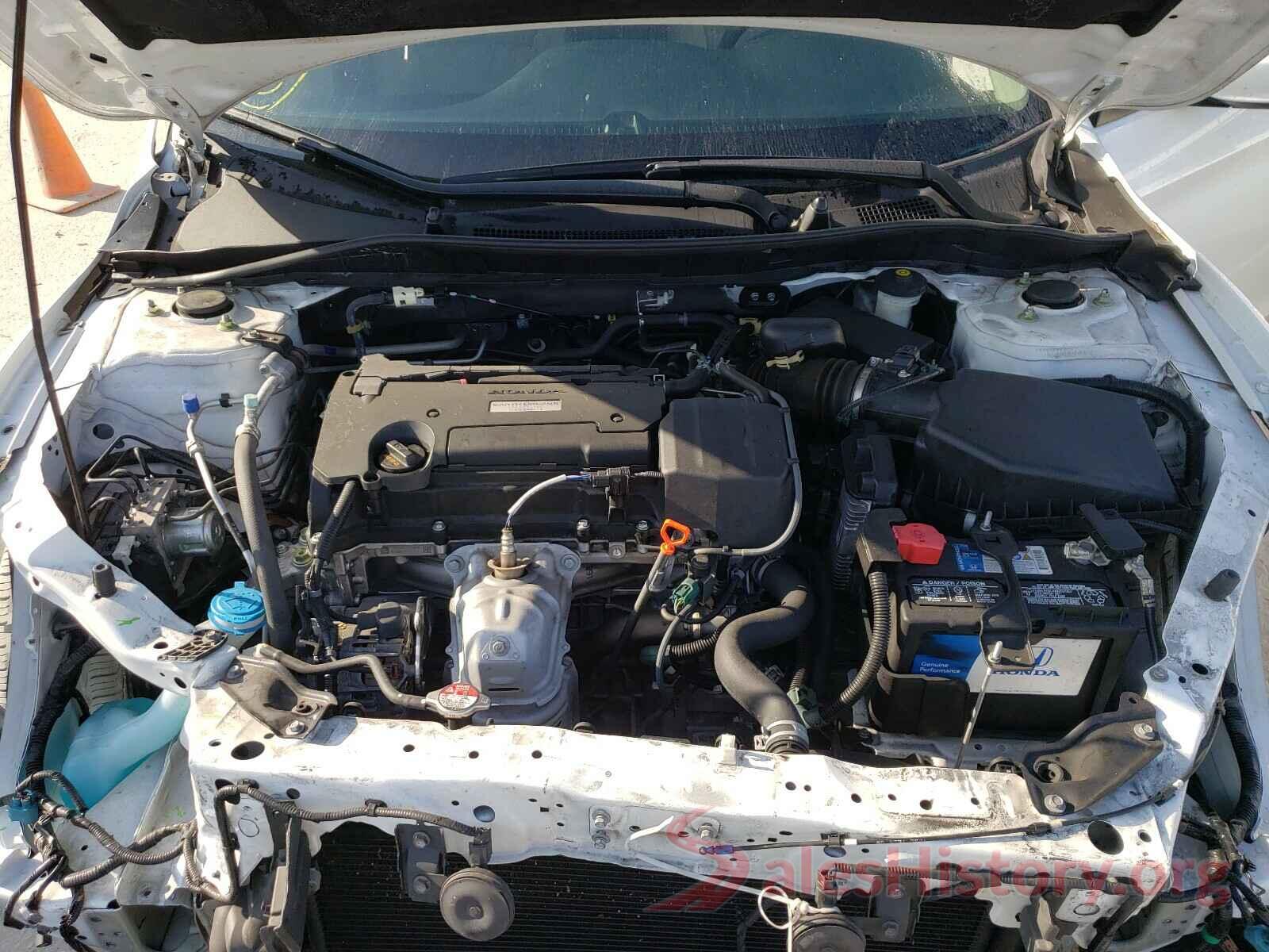 1HGCR2F38HA261464 2017 HONDA ACCORD