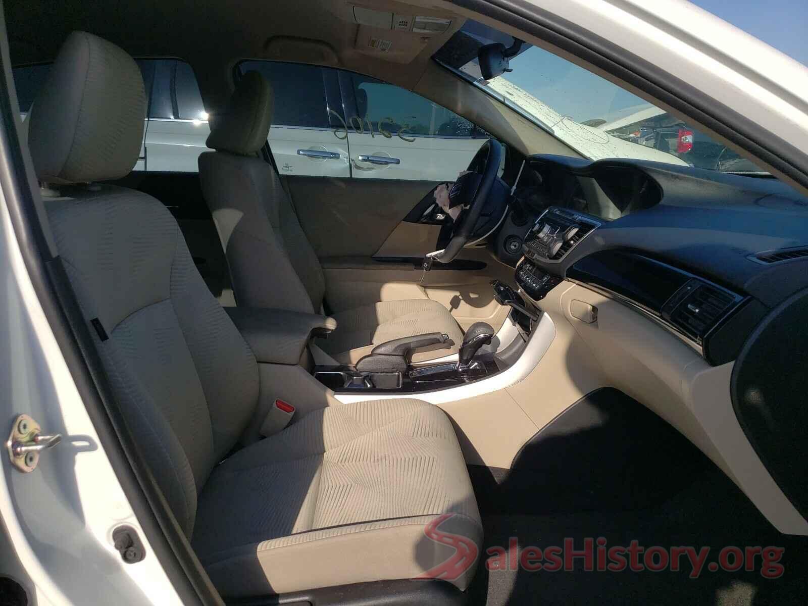 1HGCR2F38HA261464 2017 HONDA ACCORD