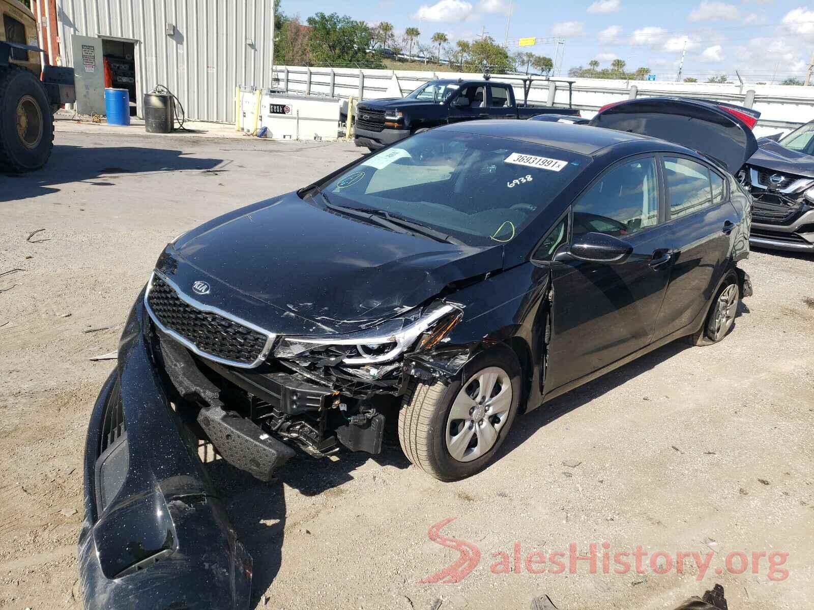 3KPFK4A77JE196938 2018 KIA FORTE