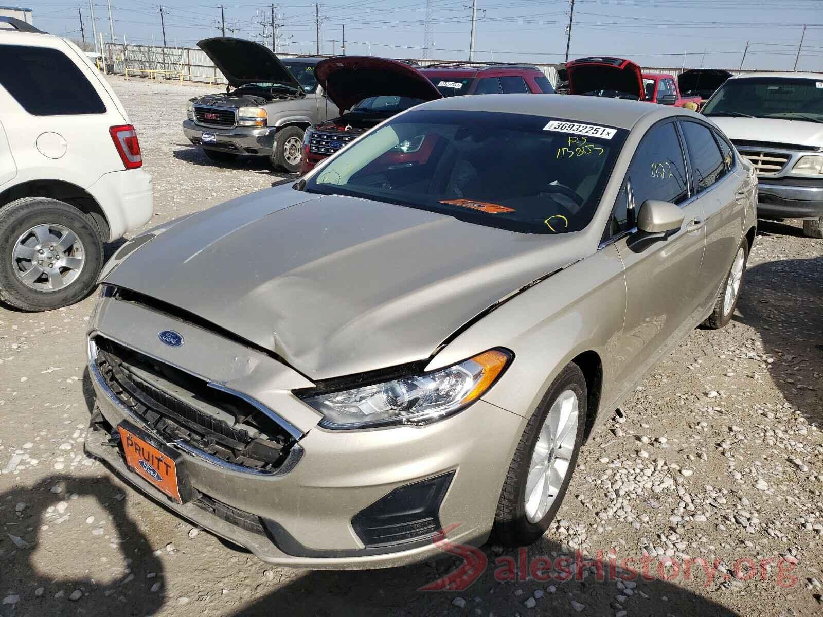 3FA6P0HD1KR113803 2019 FORD FUSION