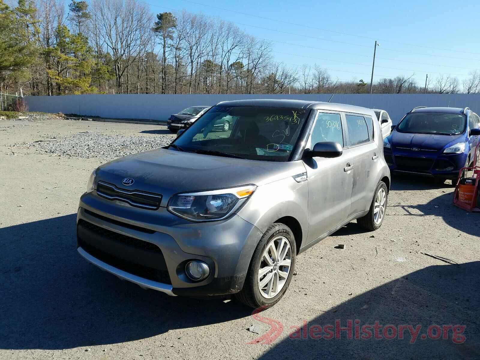 KNDJP3A52J7619395 2018 KIA SOUL