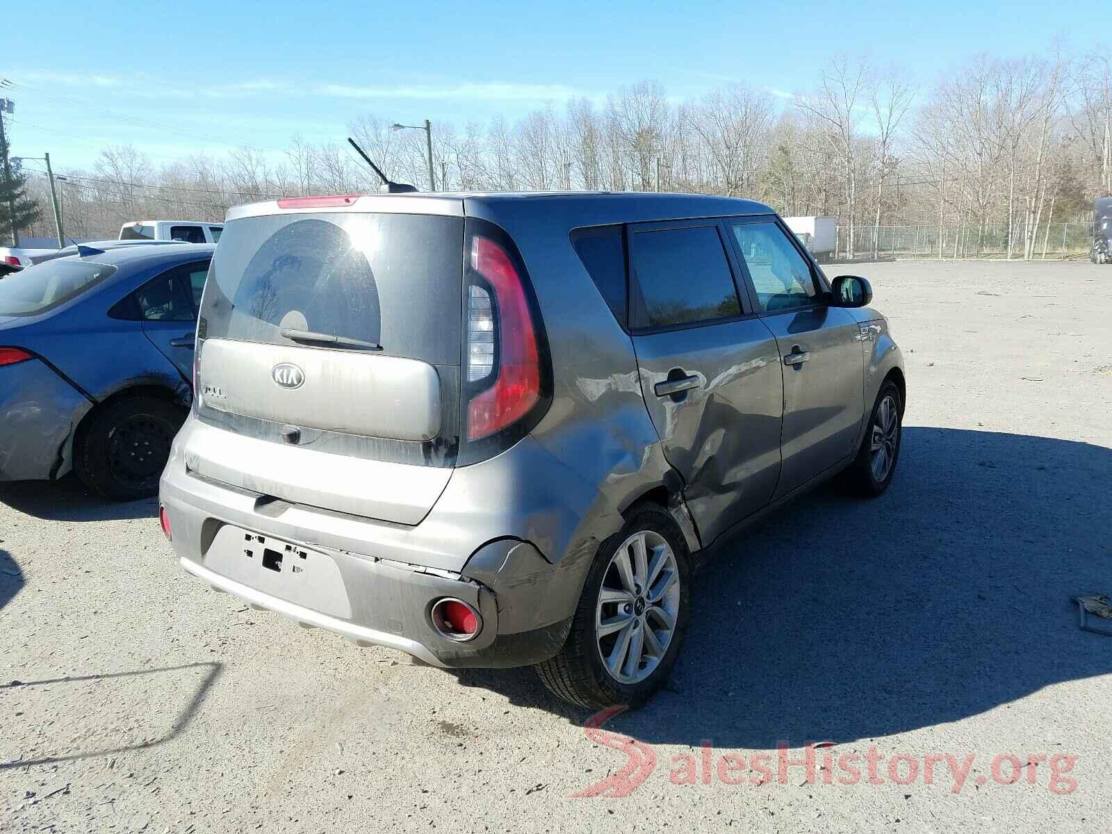 KNDJP3A52J7619395 2018 KIA SOUL