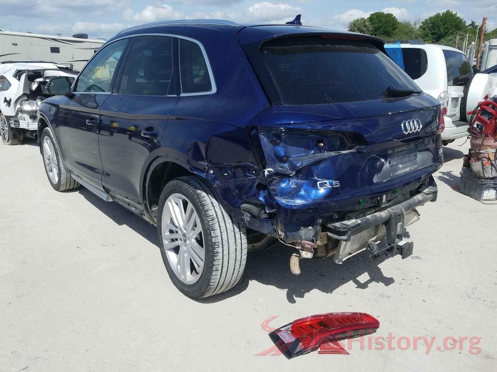 WA1CNAFY7J2160281 2018 AUDI Q5