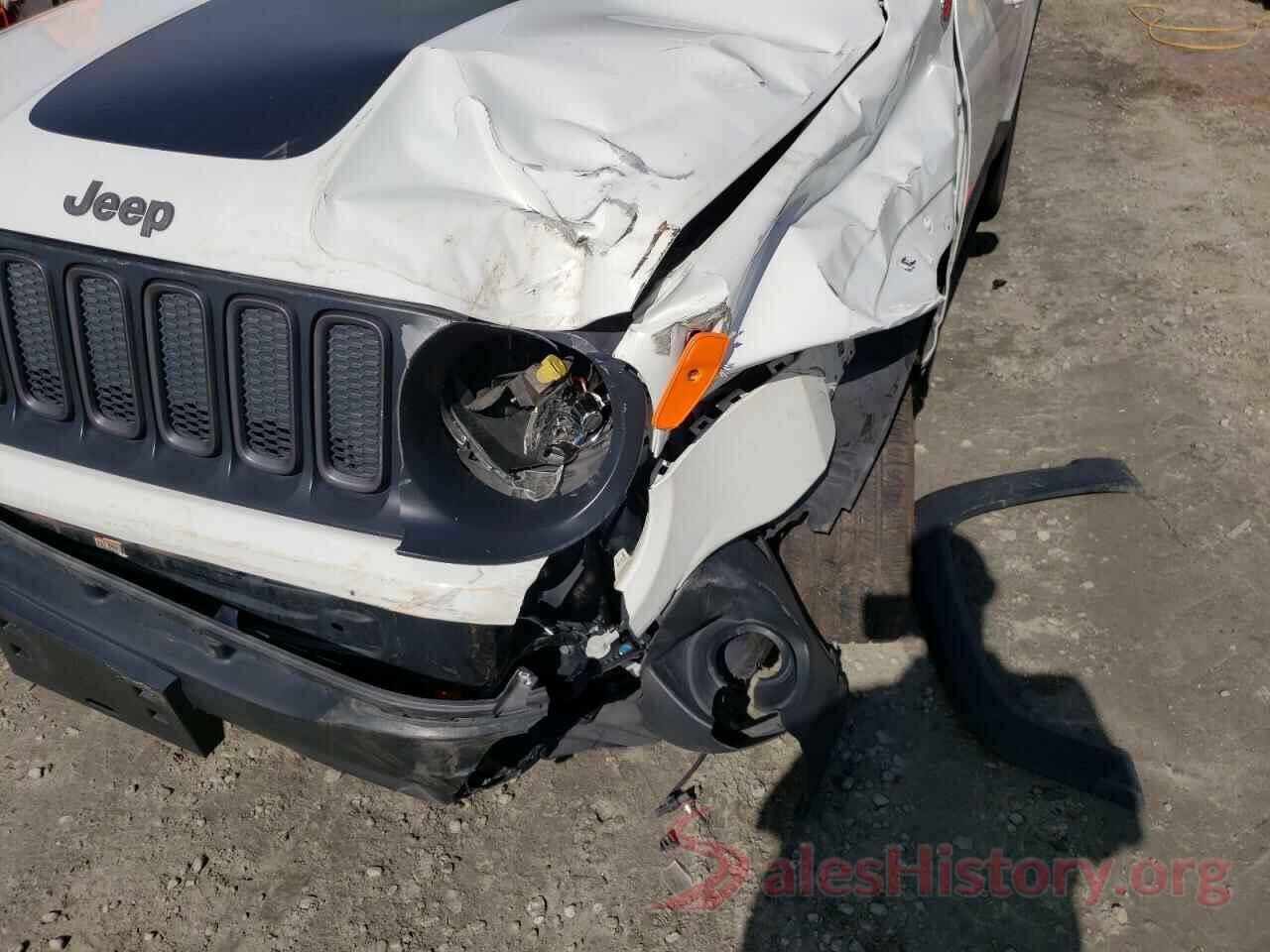 ZACCJBCB4HPG15594 2017 JEEP RENEGADE