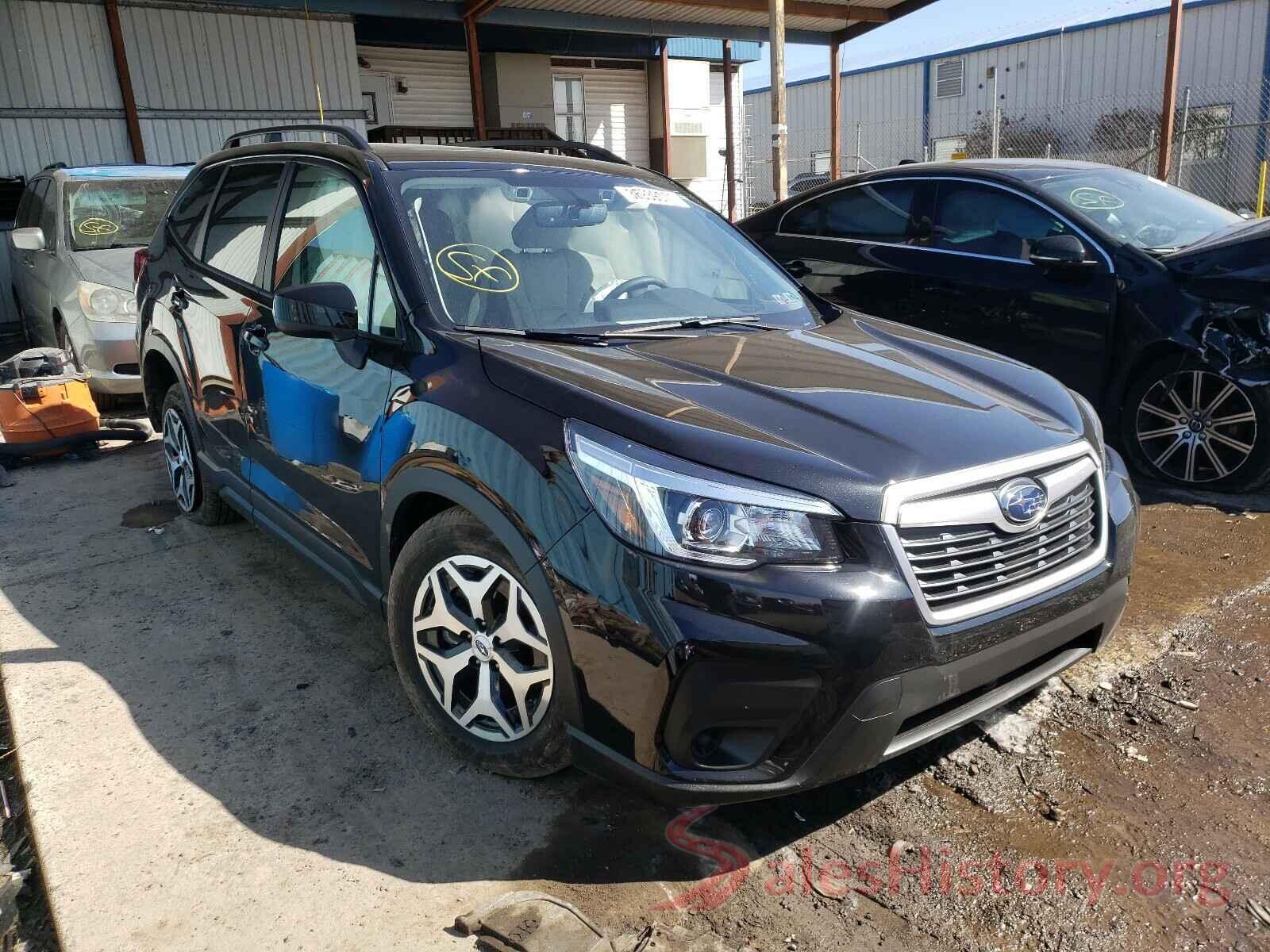 JF2SKAJC8LH586228 2020 SUBARU FORESTER