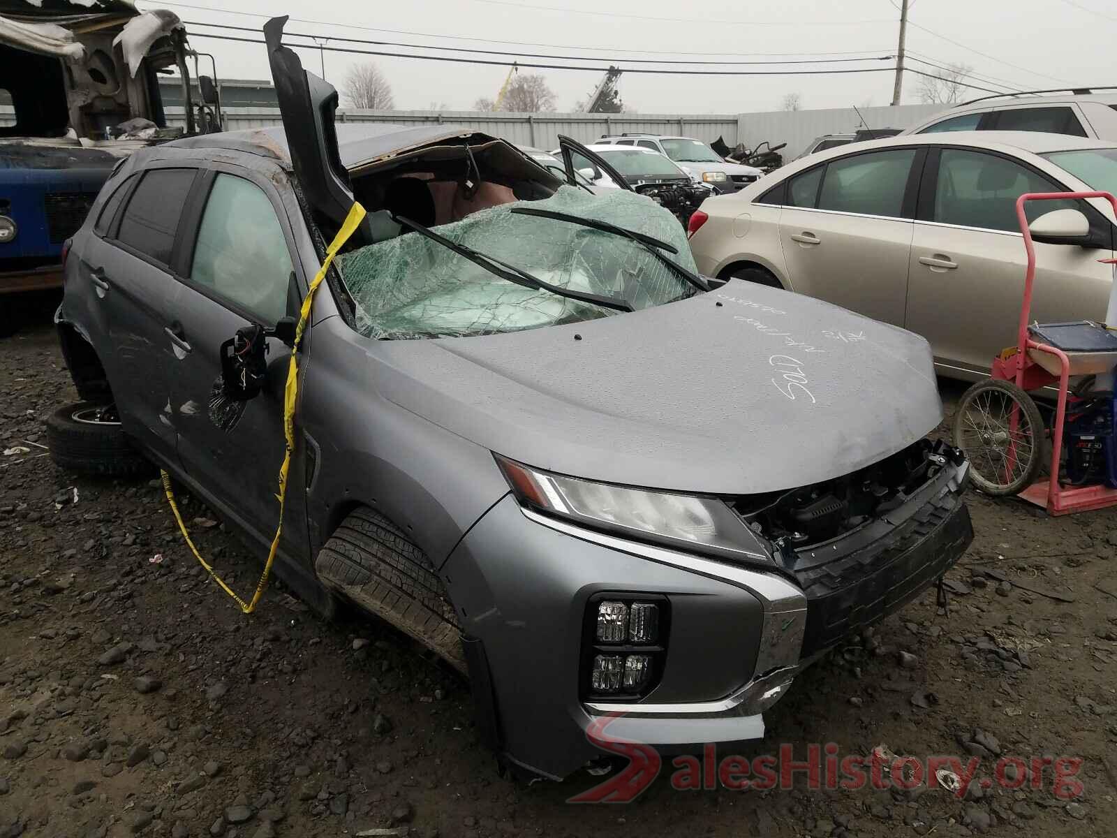 JA4AR3AU8LU023840 2020 MITSUBISHI OUTLANDER