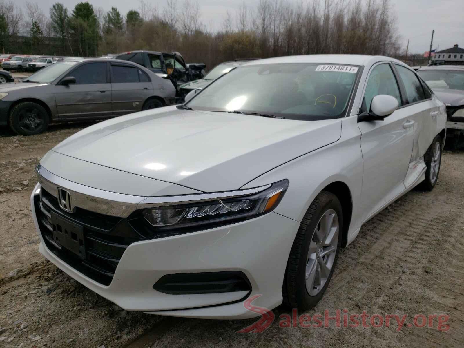 1HGCV1F30JA102580 2018 HONDA ACCORD