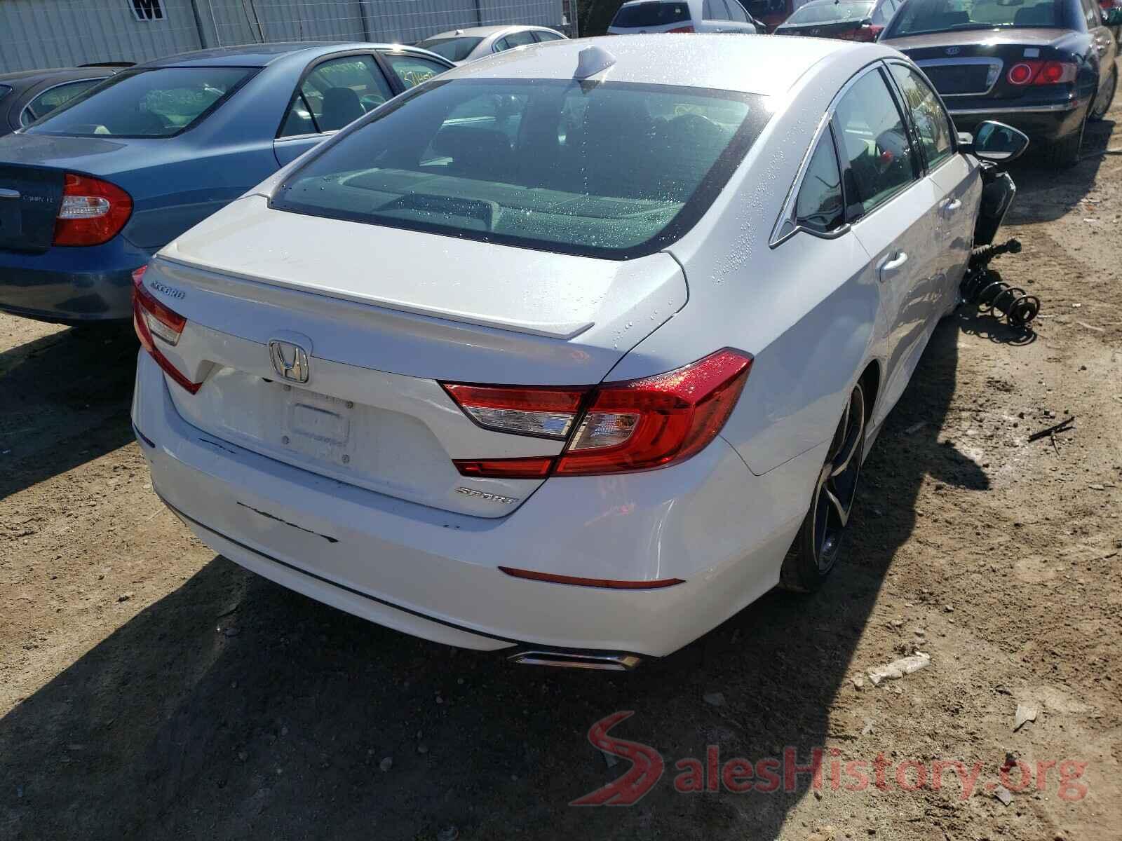 1HGCV1F30JA102580 2018 HONDA ACCORD