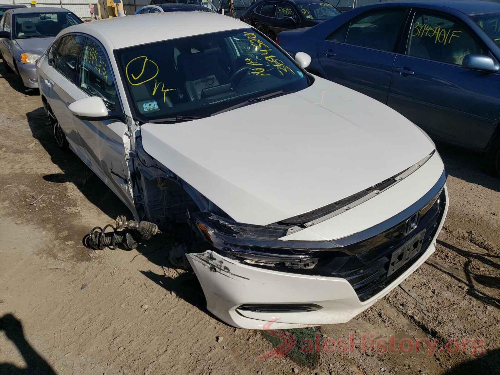 1HGCV1F30JA102580 2018 HONDA ACCORD