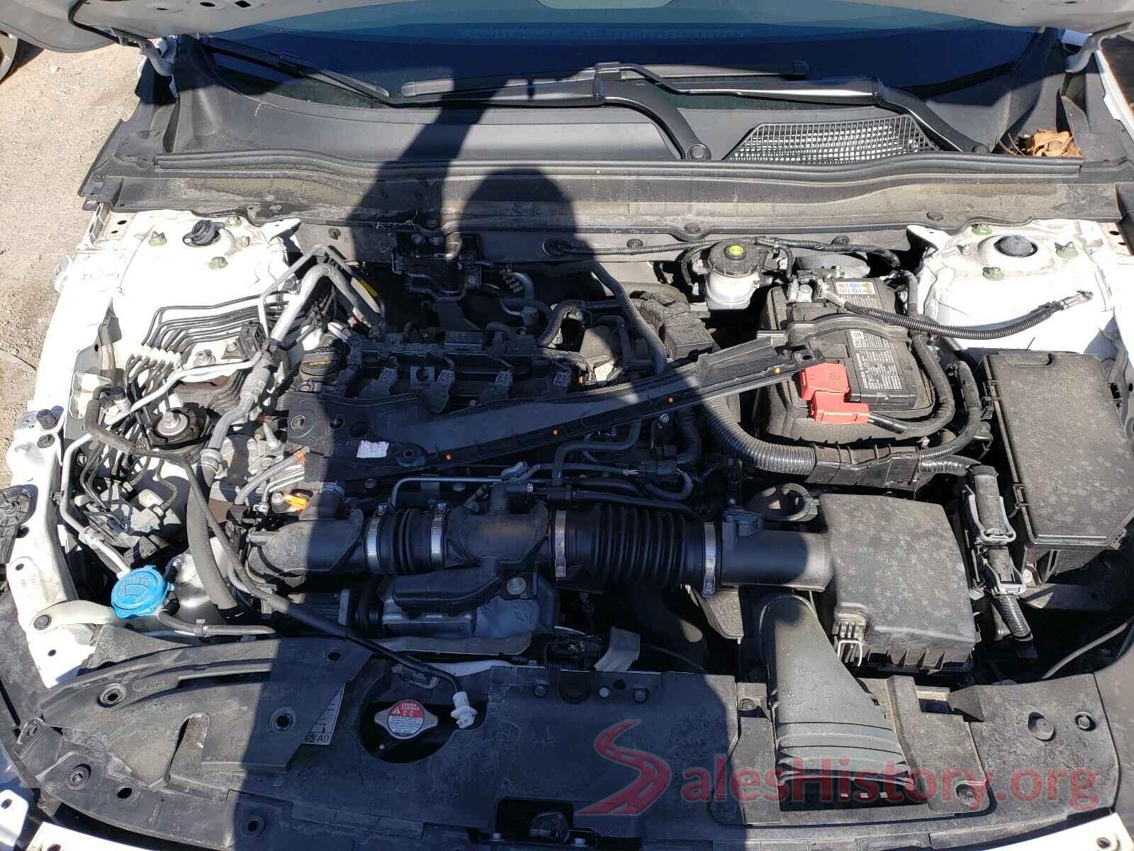 1HGCV1F30JA102580 2018 HONDA ACCORD