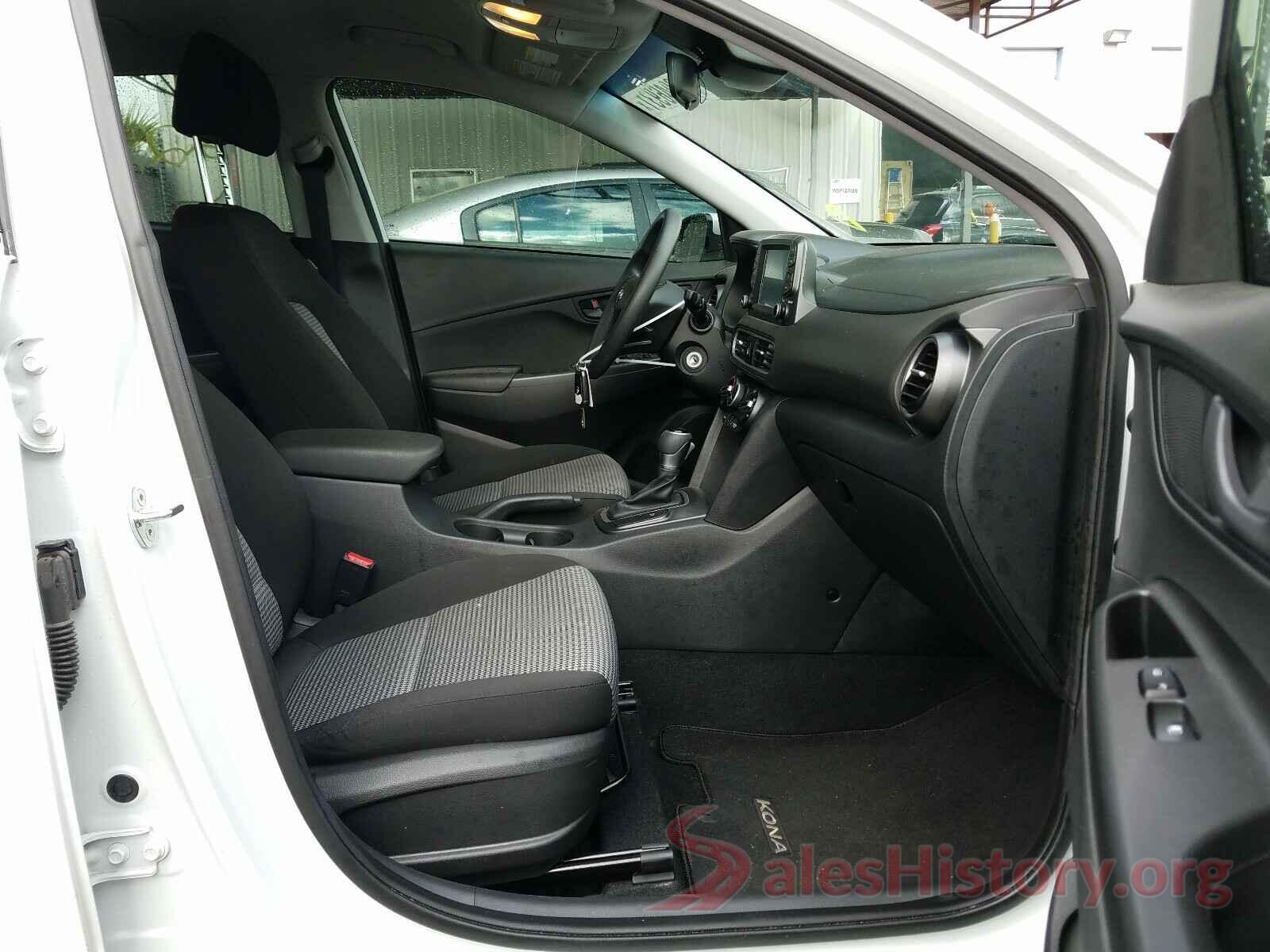 KM8K12AA3KU237033 2019 HYUNDAI KONA