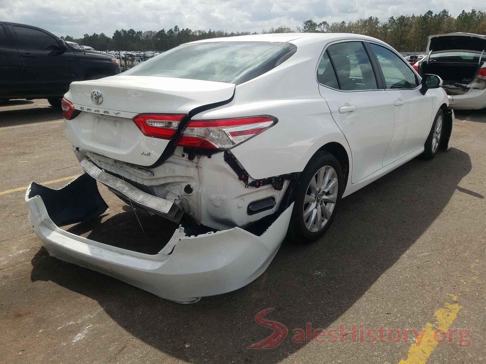 4T1B11HK8JU036302 2018 TOYOTA CAMRY