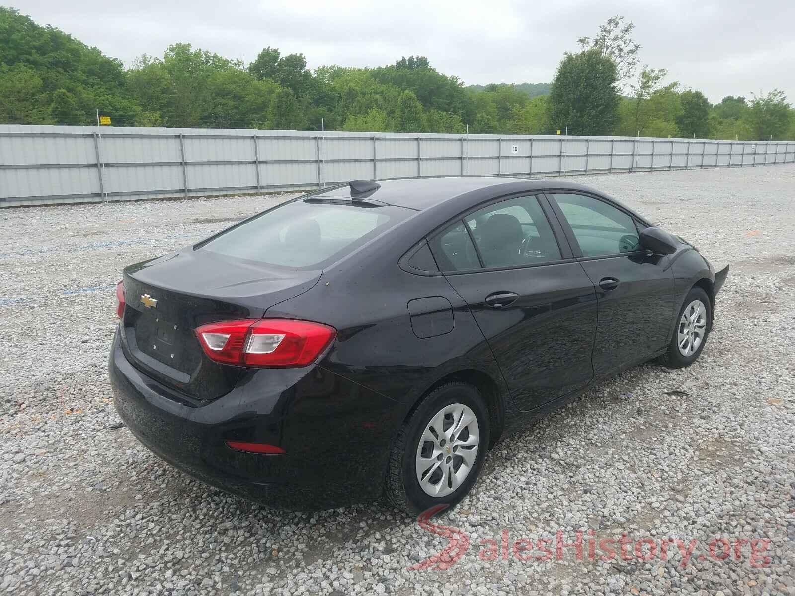 1G1BJ5SM1K7105698 2019 CHEVROLET CRUZE