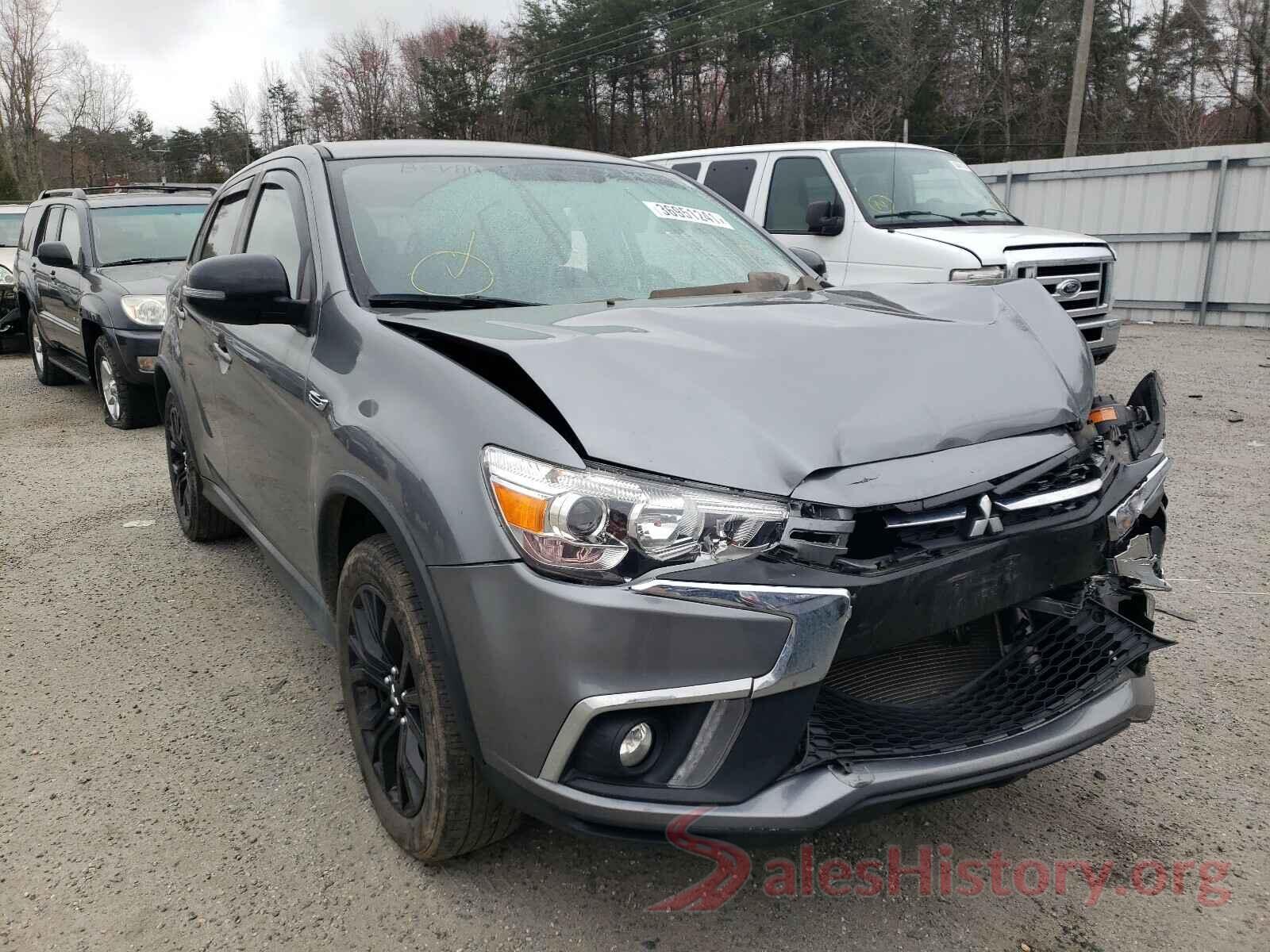 JA4AR3AU8JU004752 2018 MITSUBISHI OUTLANDER