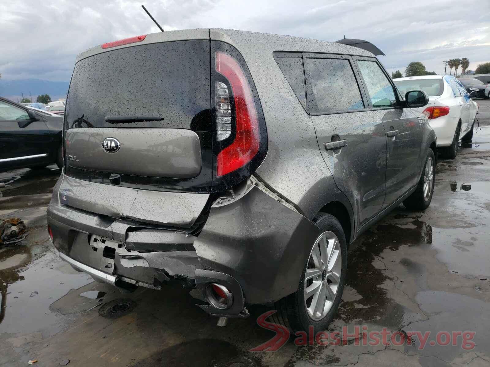 KNDJP3A59J7579722 2018 KIA SOUL