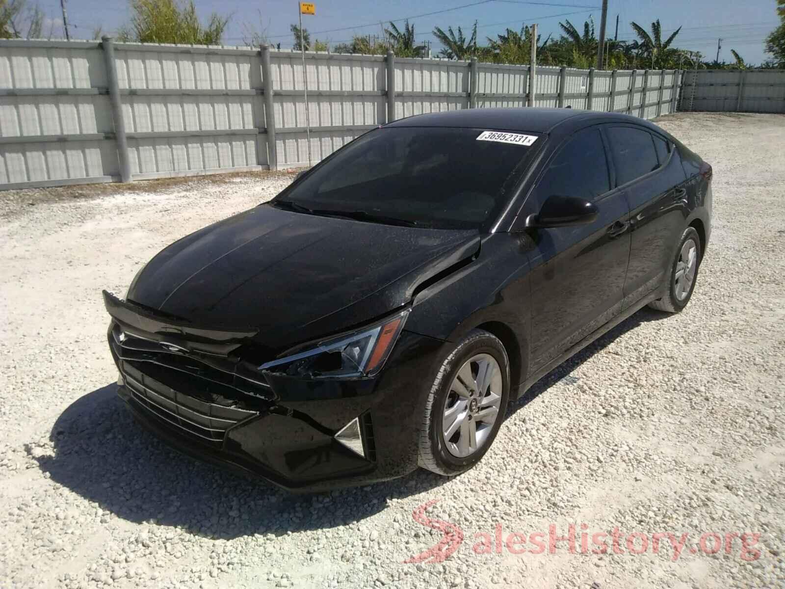 5NPD84LF4KH418245 2019 HYUNDAI ELANTRA