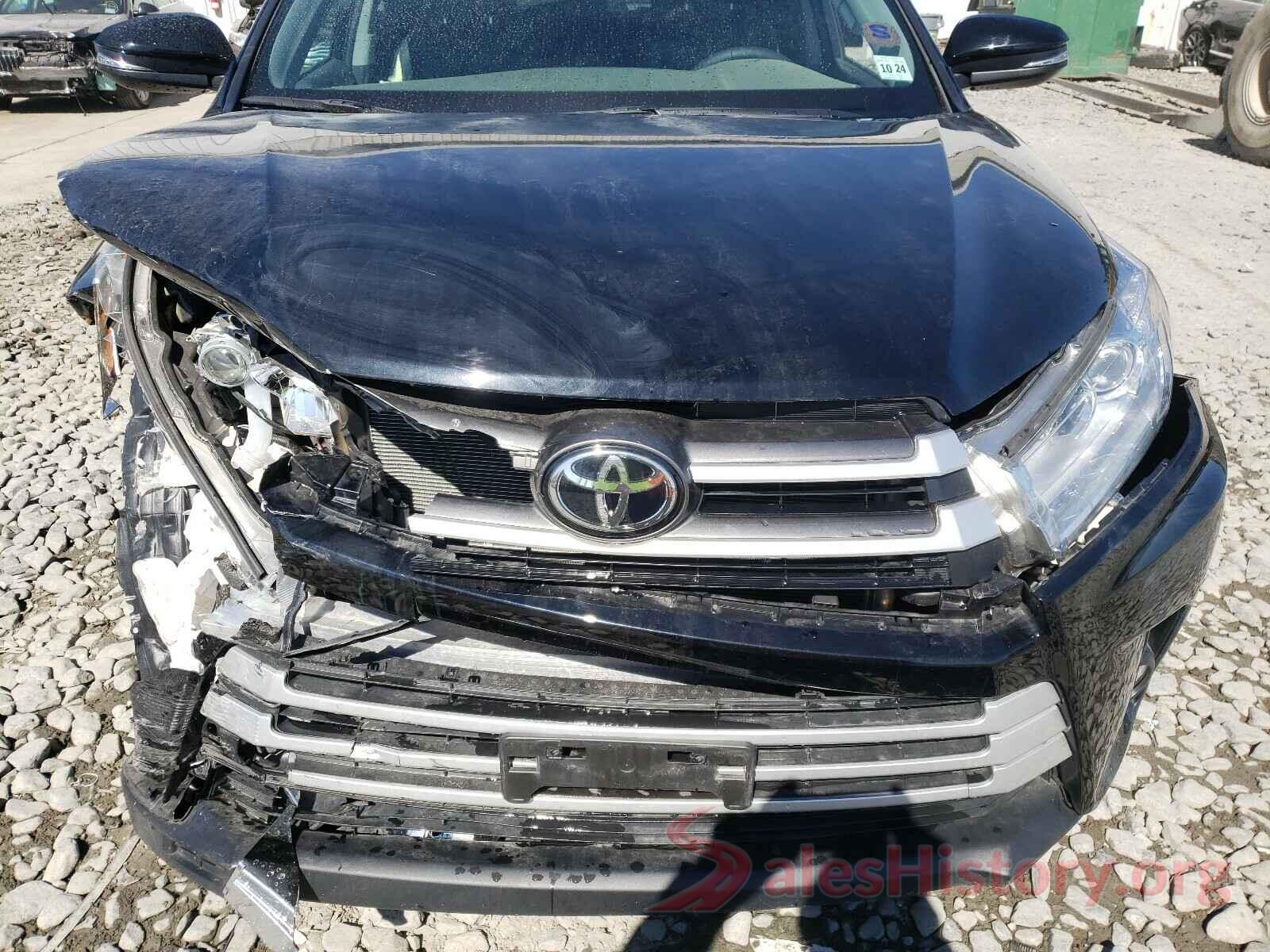 5TDJZRFH5KS618930 2019 TOYOTA HIGHLANDER