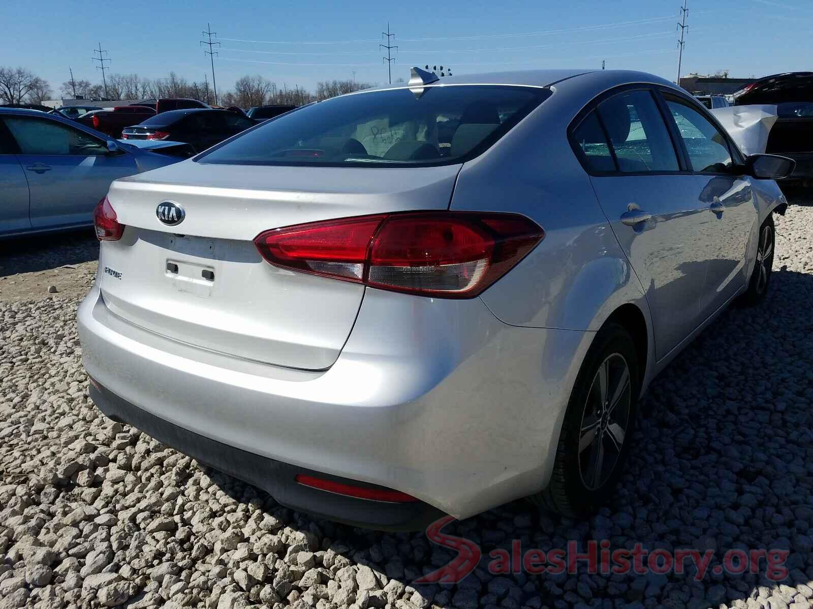 3KPFL4A73JE245260 2018 KIA FORTE