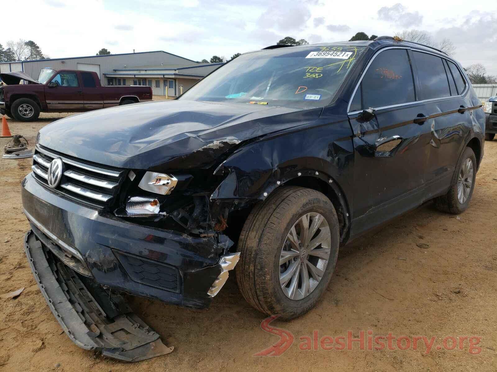 3VV2B7AX2KM077655 2019 VOLKSWAGEN TIGUAN