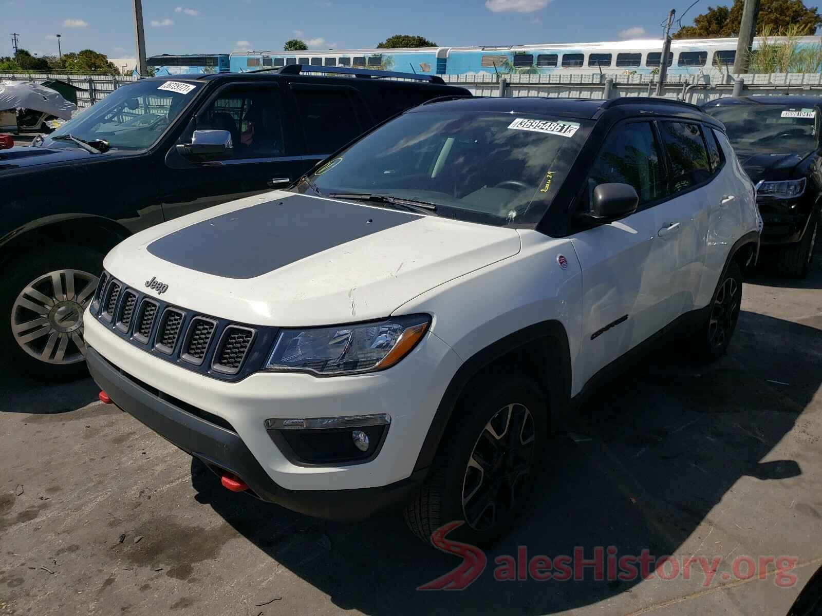 3C4NJDDB5KT744706 2019 JEEP COMPASS