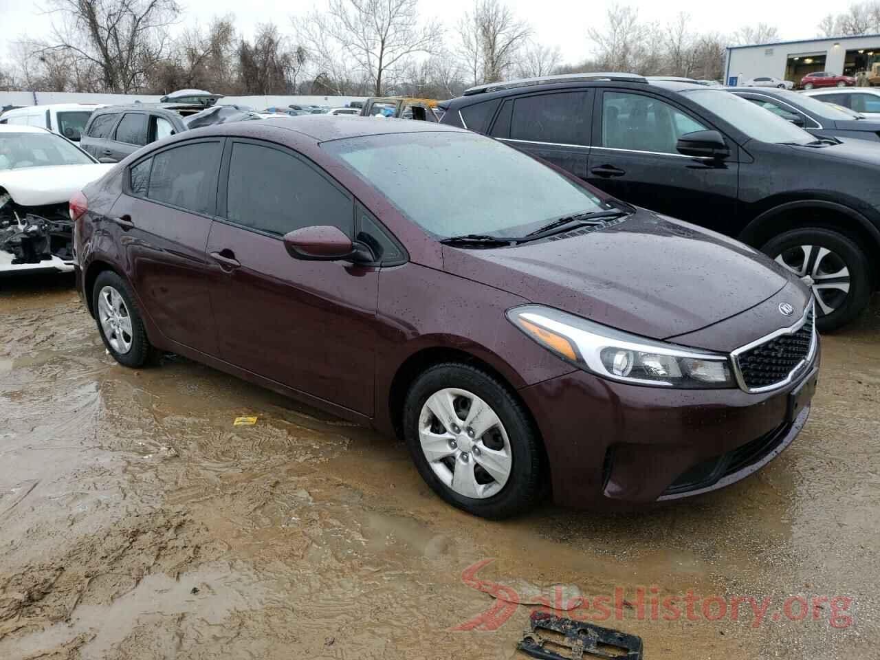 3KPFK4A70JE199521 2018 KIA FORTE