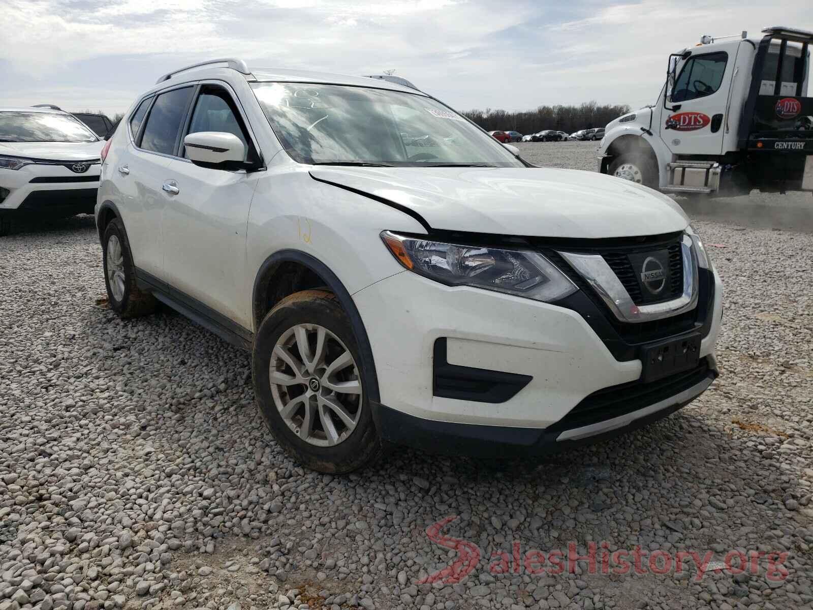 KNMAT2MV6HP592813 2017 NISSAN ROGUE