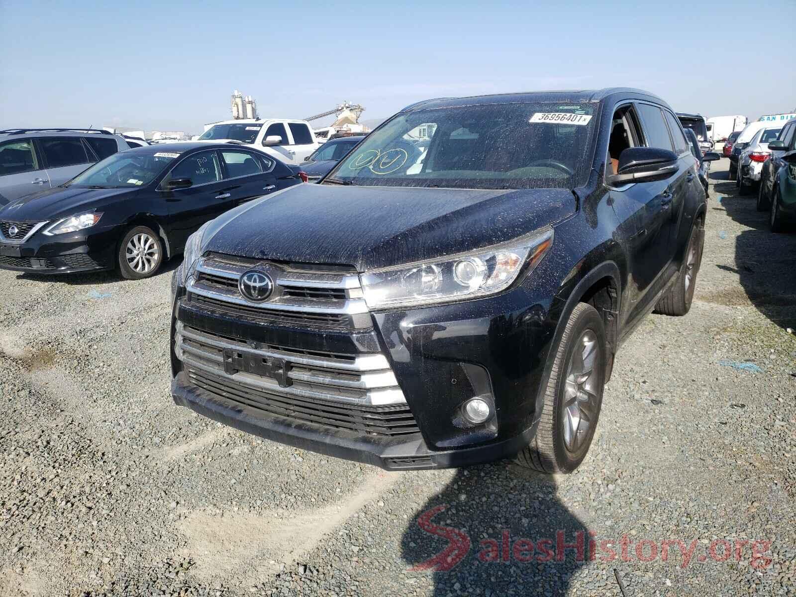 5TDDZRFH4JS855551 2018 TOYOTA HIGHLANDER