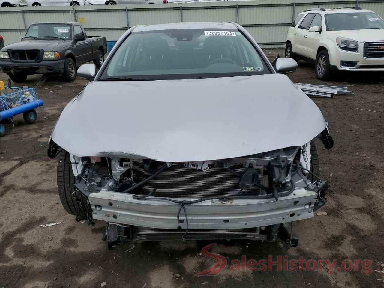 4T1J31AK8LU529979 2020 TOYOTA CAMRY