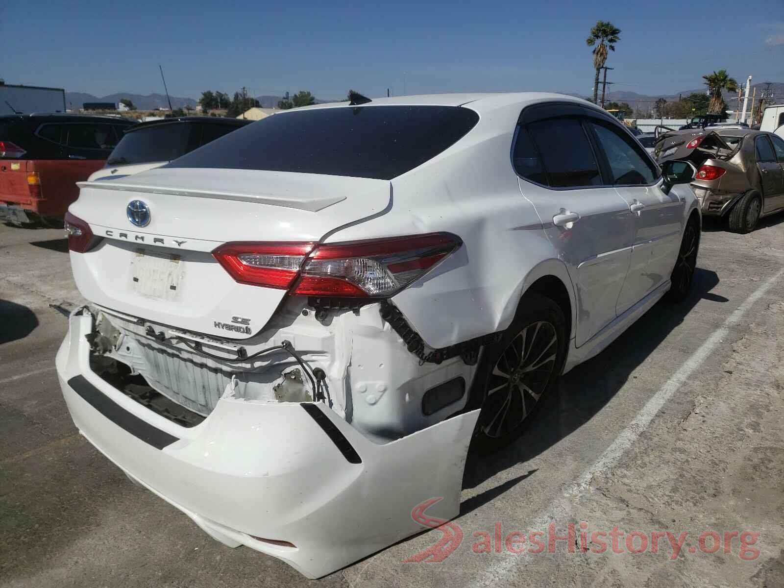 4T1B21HK9JU504146 2018 TOYOTA CAMRY