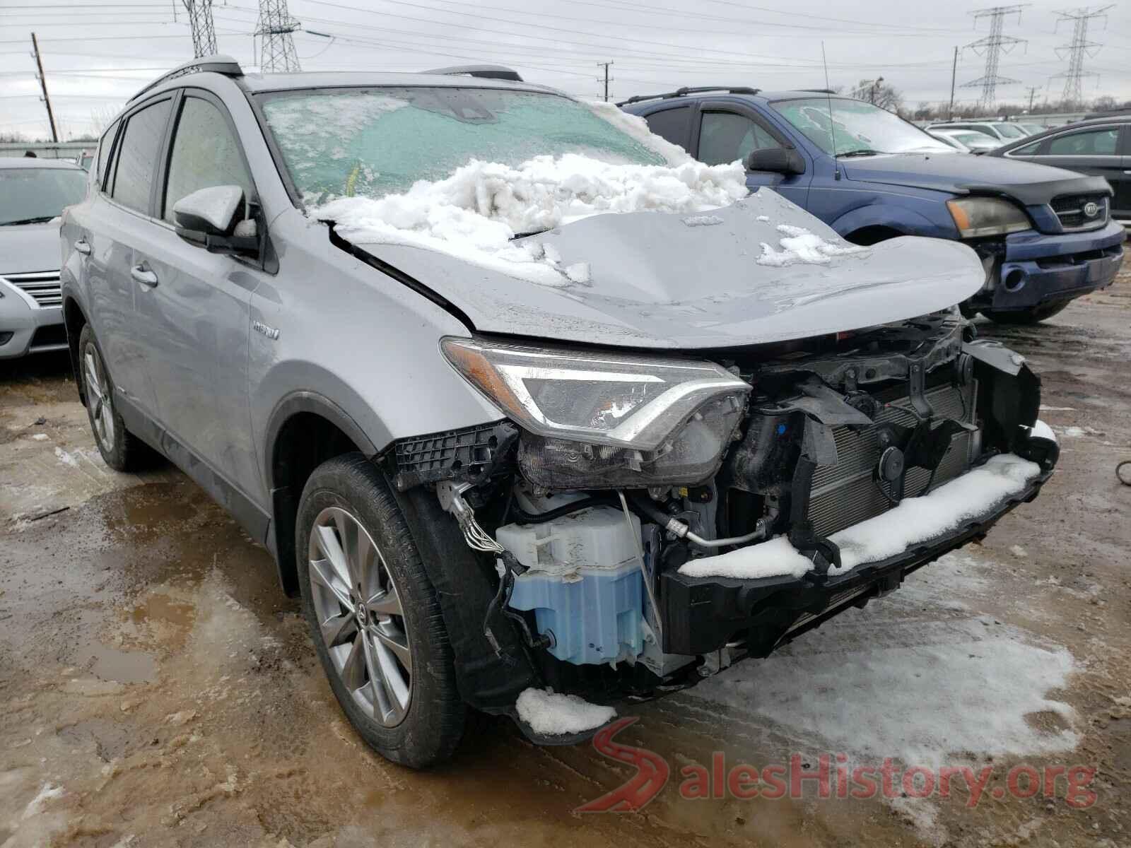 JTMDJREV3JD207581 2018 TOYOTA RAV4