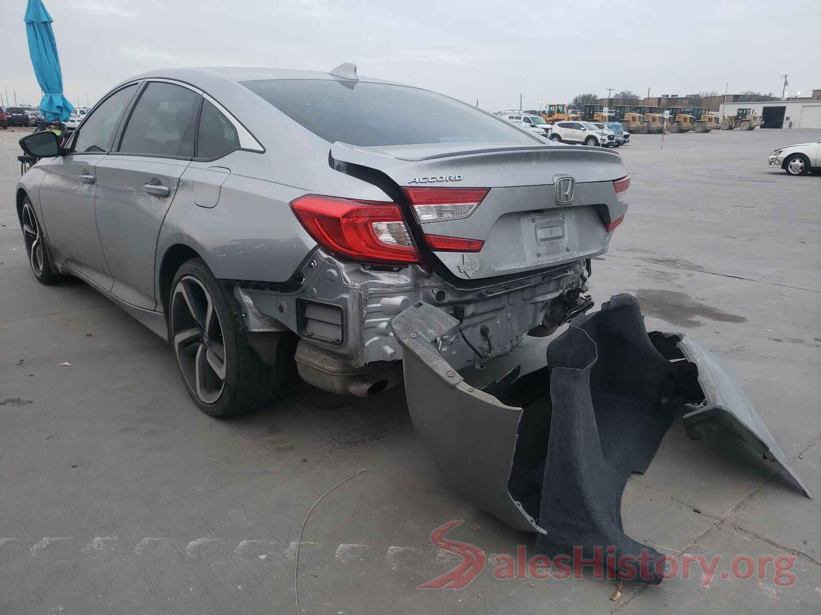 1HGCV1F35JA226702 2018 HONDA ACCORD