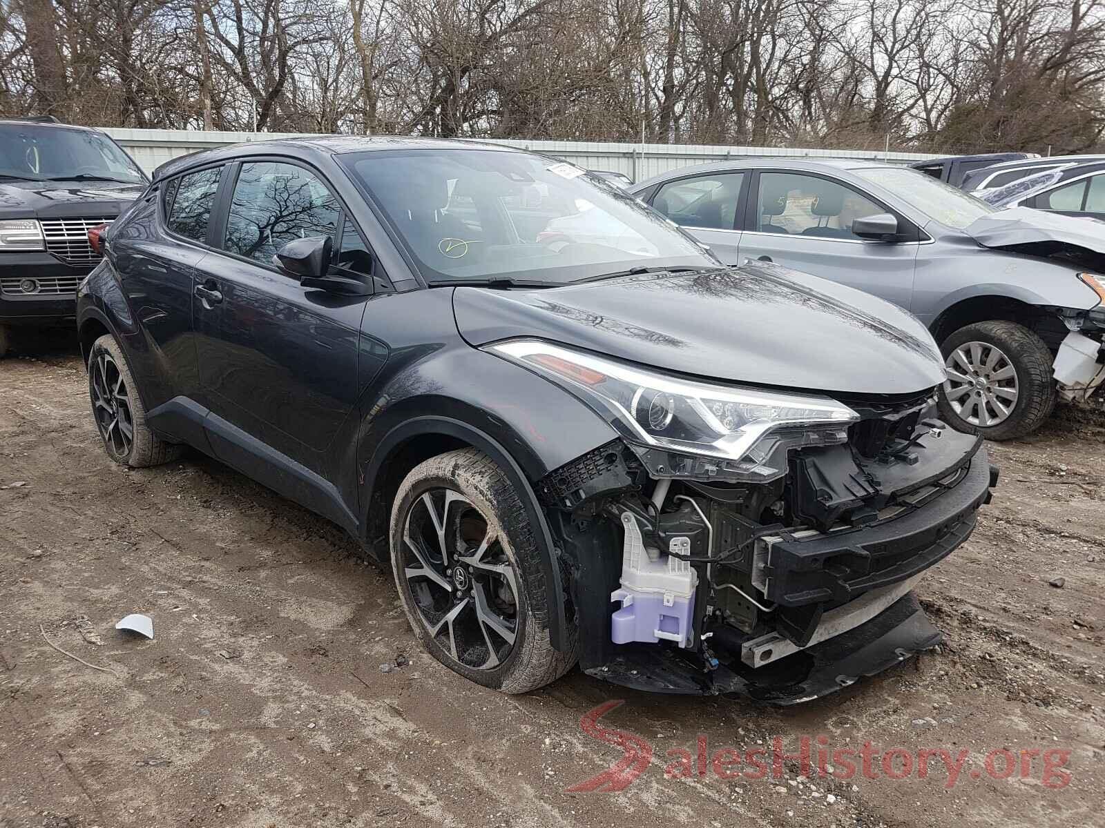 NMTKHMBX7JR008757 2018 TOYOTA C-HR