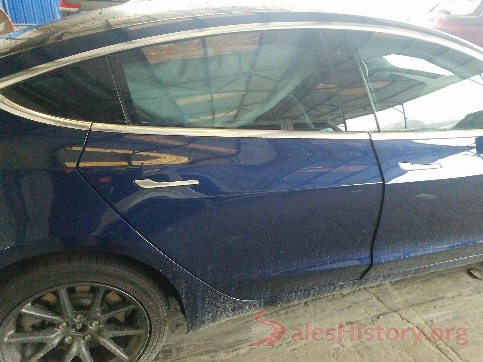 5YJ3E1EA2JF076487 2018 TESLA MODEL 3