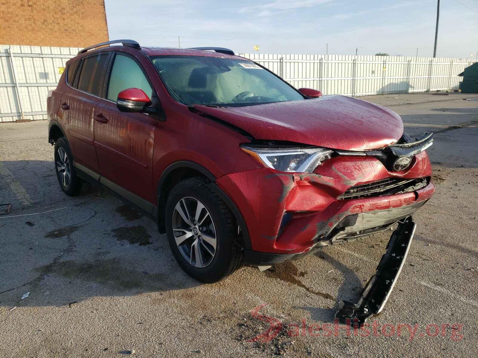 2T3RFREV8JW717497 2018 TOYOTA RAV4