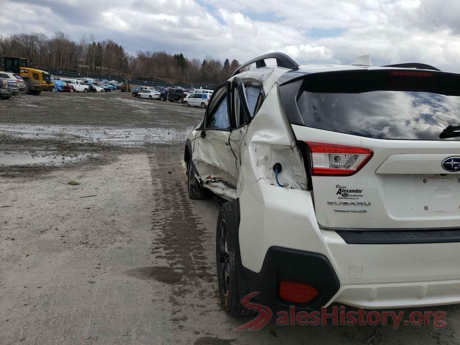 JF2GTACC3JH299893 2018 SUBARU CROSSTREK