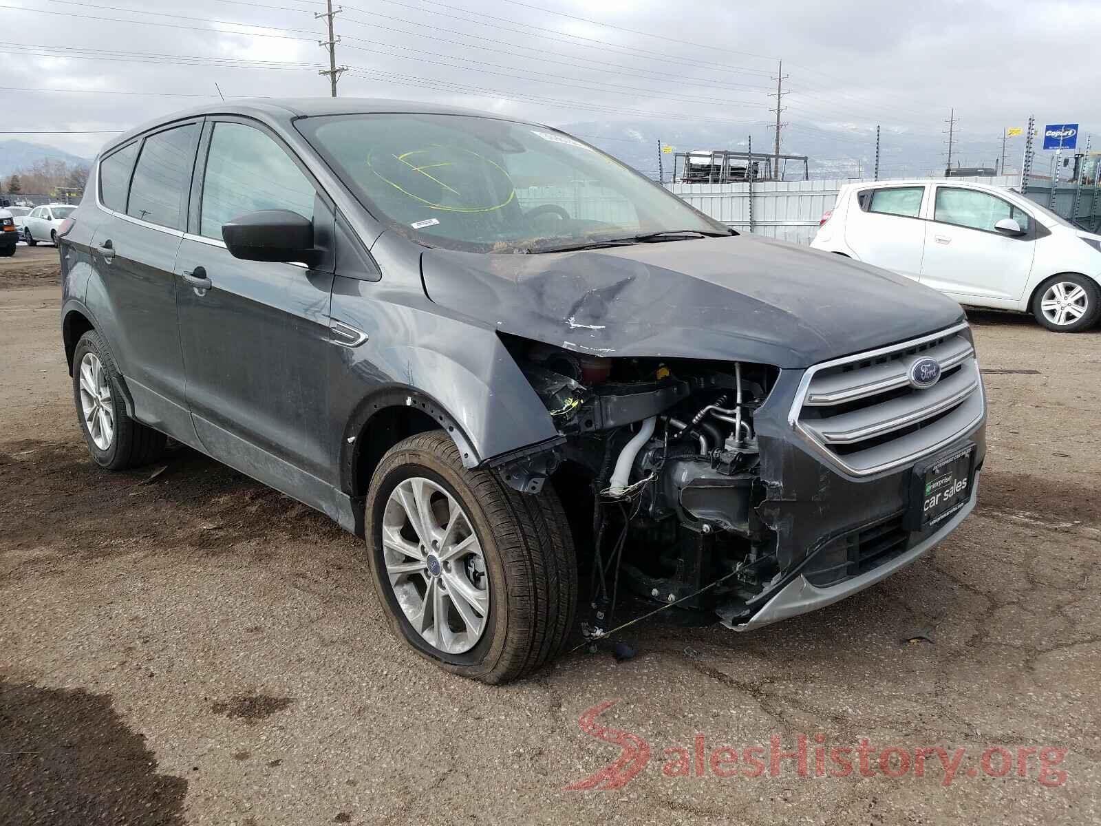 1FMCU9GD9KUC26589 2019 FORD ESCAPE