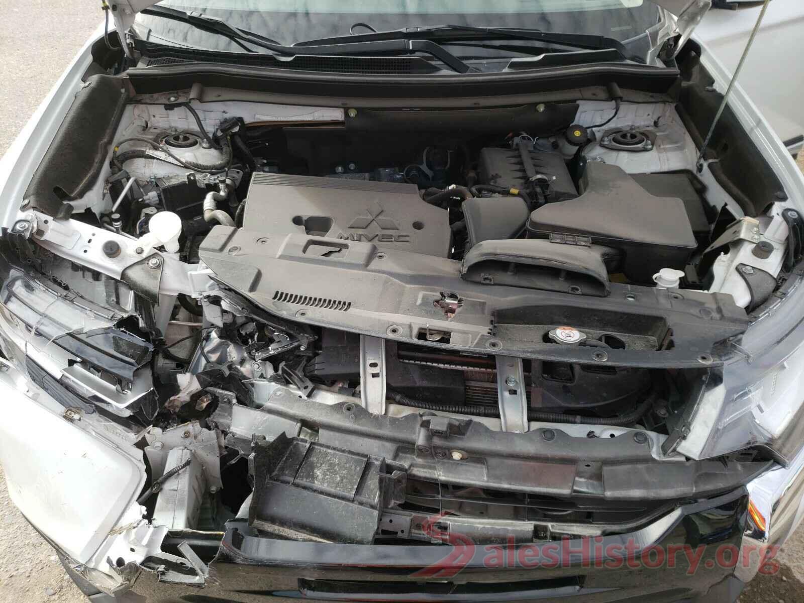 JA4AD3A34LZ007028 2020 MITSUBISHI OUTLANDER