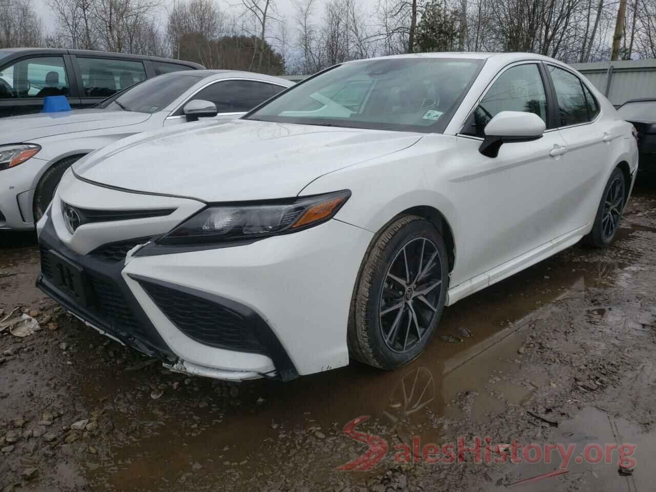 4T1G11AK8MU467307 2021 TOYOTA CAMRY