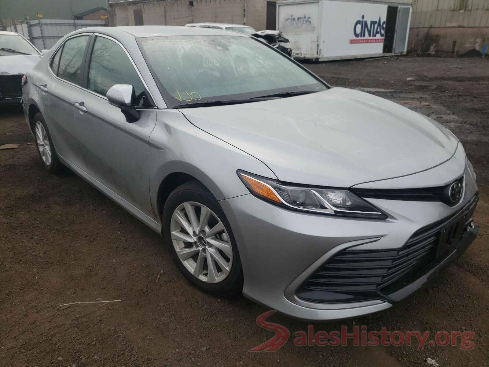 4T1C11BK3MU020235 2021 TOYOTA CAMRY